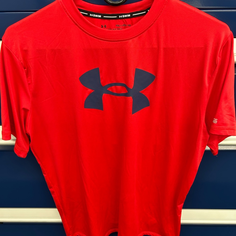Under Armour Men's Bold Red Short Sleeve Tee